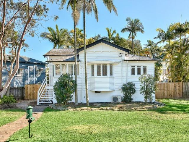 CLASSIC CHARM WITH A NORTH BACKYARD!