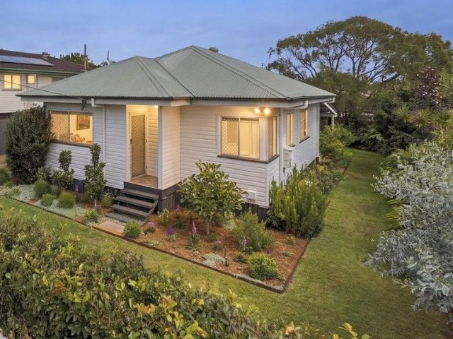 Classic Charm with Beautiful Gardens & Outdoor Entertaining on 610sqm
