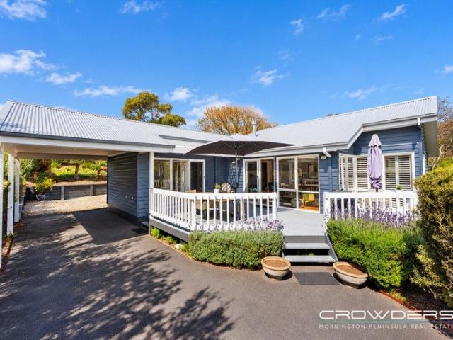 Classic Coastal Charm, Privacy & Seclusion