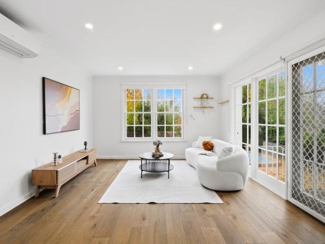 Classic Elegance and Modern Entertaining