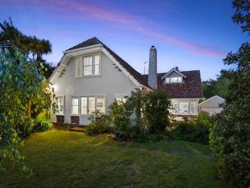 Classic Elegance in Ballarat's Most Exclusive Locale