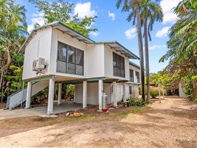 CLASSIC ELEVATED WITH PLENTY OF YARD SPACE