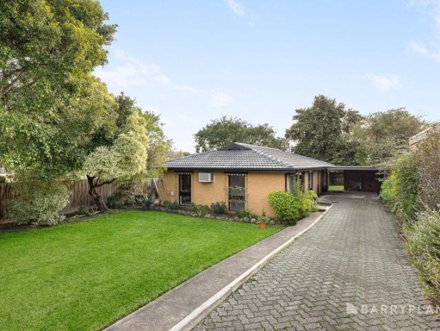 Classic Family Comfort on a Generous 656sqm Allotment
