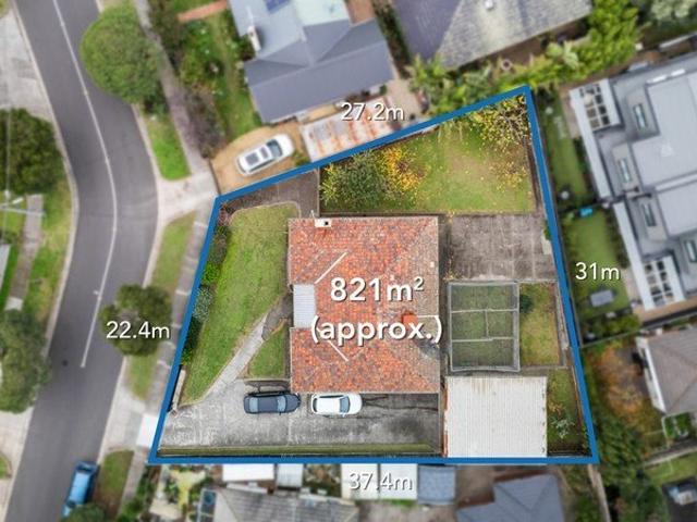 Classic Family Home on 821sqm with Outstanding Future Potential