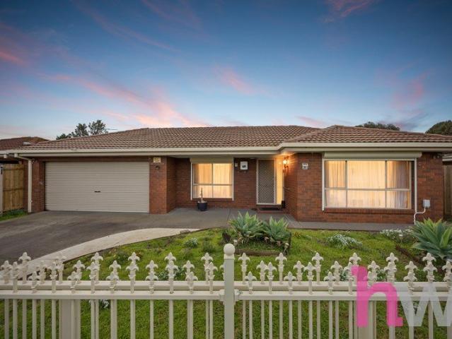 Classic Family Home at 21 Richard Drive, Lara