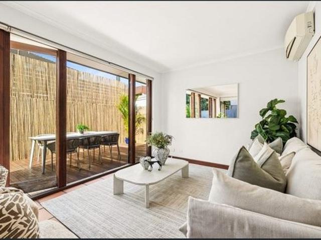 Classic Family Home with Space, Privacy and an Enviable Bondi Lifestyle