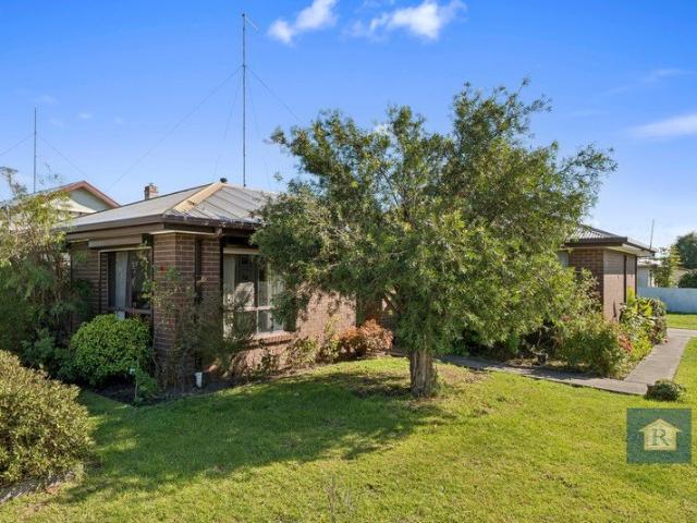 Classic Family Living with Room to Move