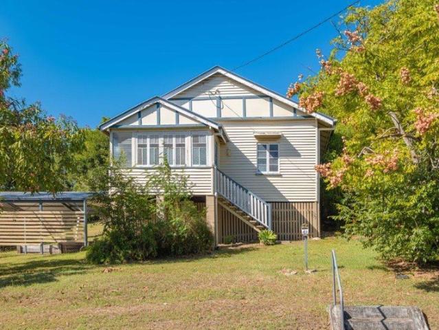 Classic Family Queenslander Ready to Call Home