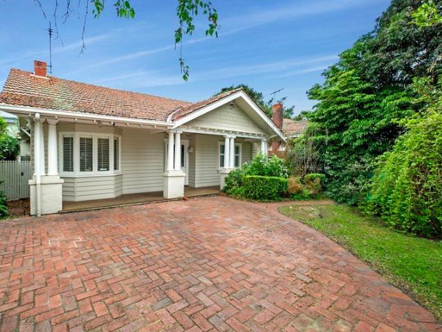 Classic Hampton Charm with Space for the Whole Family