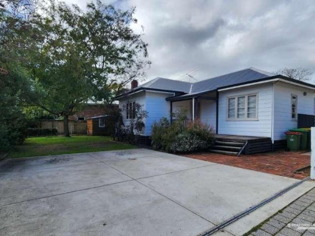 Classic Hilton Cottage with Modern Convenience