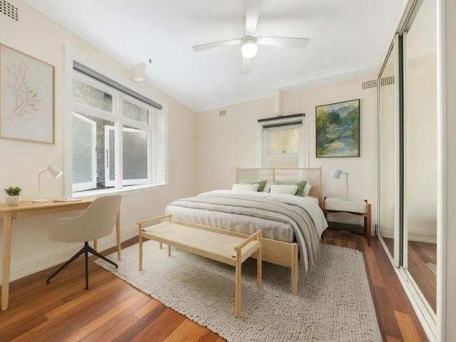 Classic Inner City Studio in a Premier Potts Point Pocket