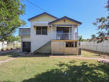 Classic Queenslander with Modern Comforts