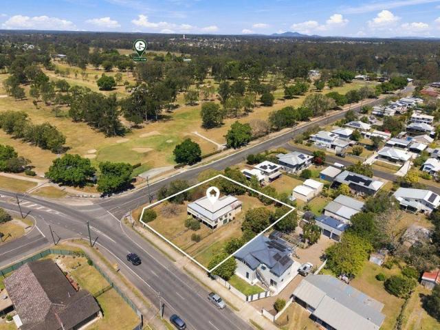 Classic Queenslander on Expansive 1,807sqm* Block