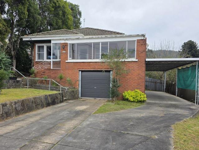 Classic Red Brick in Forrest Hill