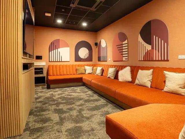 Classic Studio Floors 1 12