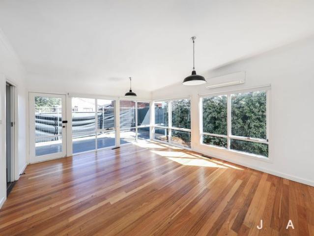 Classic Seddon charm with bright, spacious living