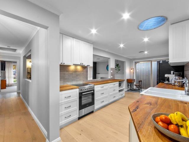 CLASSIC SKYHOOKS! 1970'S Renovated Village Home