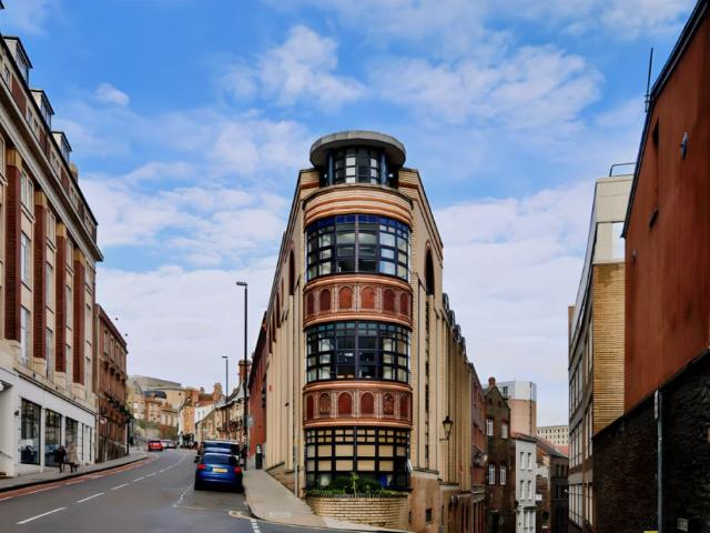 Classic Smaller Studio Limited View