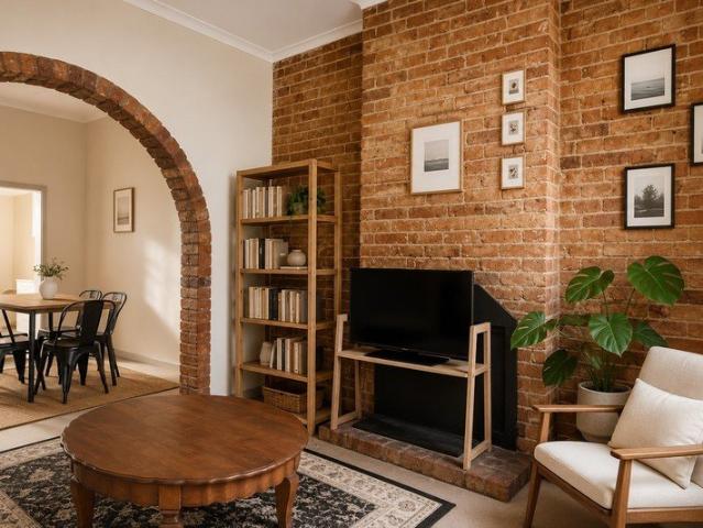 Classic Terrace In The Heart Of Enmore