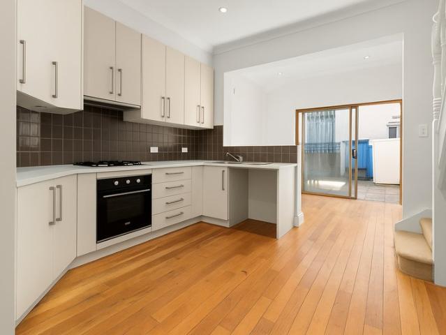 Classic Terrace Redesigned for Modern Urban Living