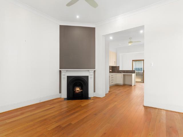 Classic Terrace Redesigned for Modern Urban Living