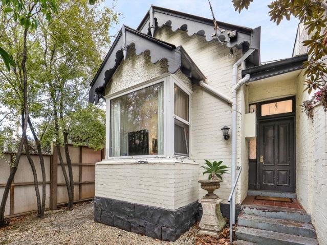Classic Toorak Appeal with Outstanding Potential