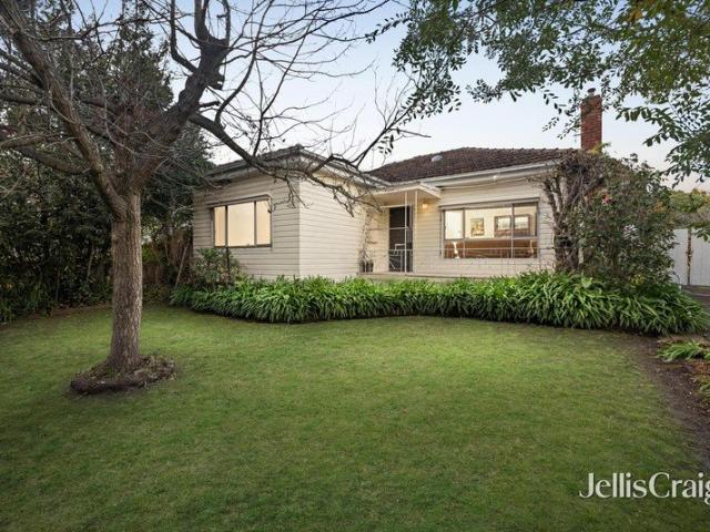 Classic Weatherboard Home with Flexible Living