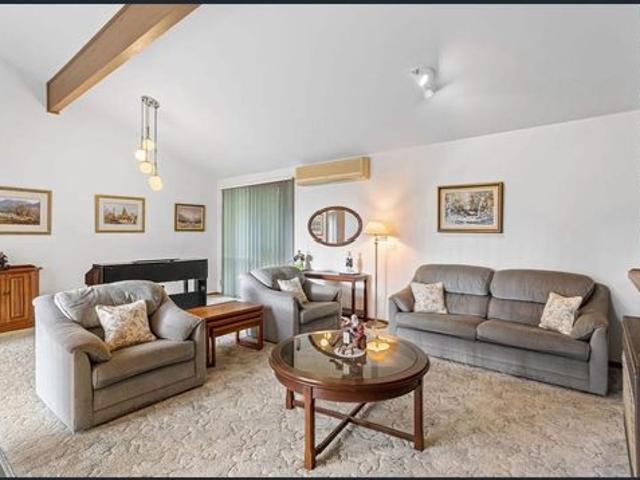 Classic & Well Maintained Four Bedroom Home | Prime Mount Martha Location