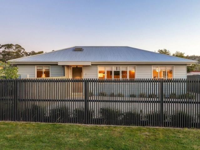 Classic 1950s character, fully renovated