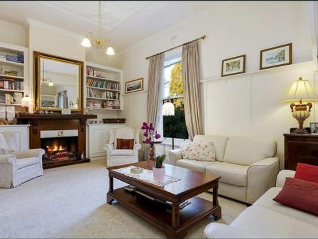 Classic 4 bedroom Victorian home!