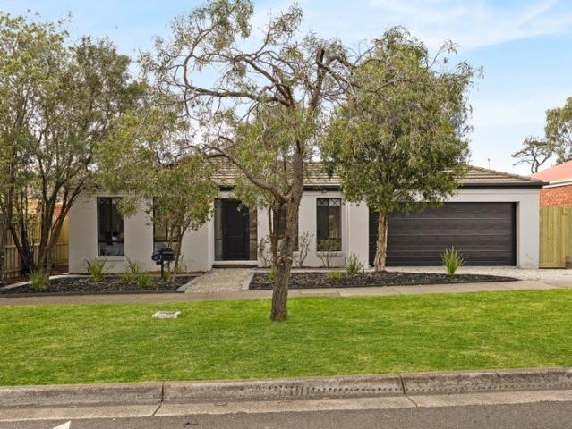 Classical Modern Elegance, Township Walkability