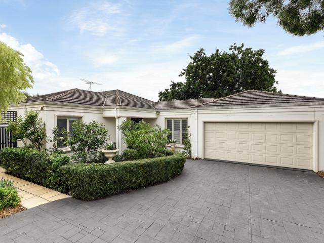 Classically Stylish, Single level Sanctuary