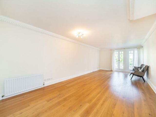 Clevedon Road, TW1, London
