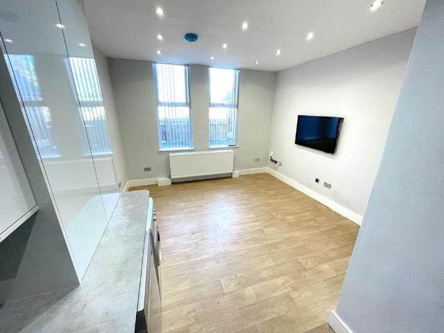 Clevedon, Stanmore Road, Birmingham, B16 9SZ, United Kingdom | 1 bed apartment for rent #137642748 | Rentberry
