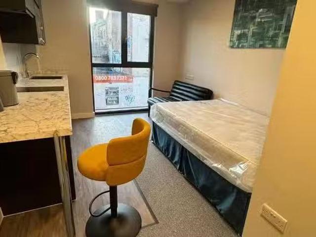 Cleveland Apartments Classic Studio