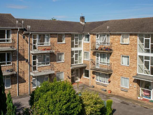 Cleveland Flats, Salisbury SP1 2 bed flat to rent £950 pcm £219 pw
