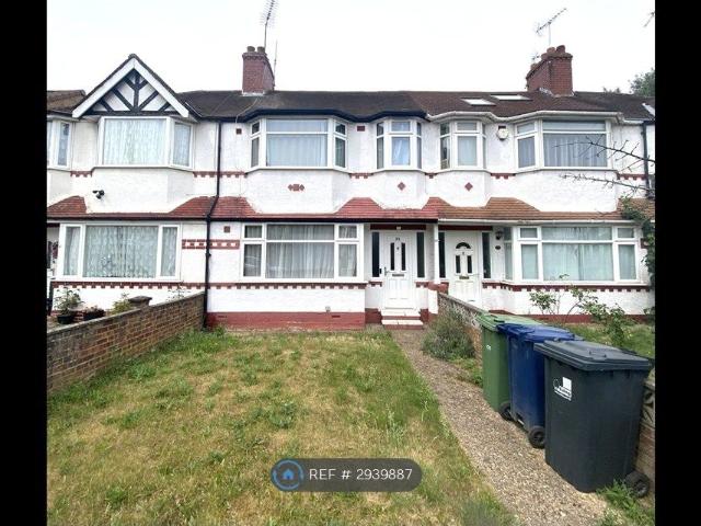 Cleveley Crescent, London W5, 3 bed terraced house to rent, £2,250 pcm | PrimeLocation