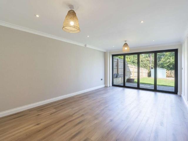 Cleveley Road, Enstone, Chipping Norton, Oxfordshire, OX7