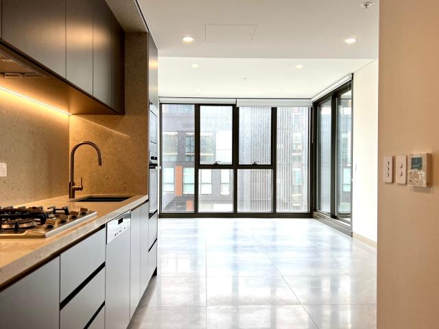 Clever one bedroom apartments with a world of options at your doorstep