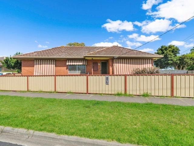 Clean and Tidy Brick Family Home Move In Ready!