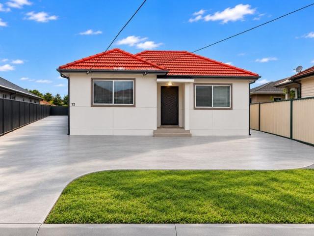 Clean & Comfortable 3 Bedroom Family Home