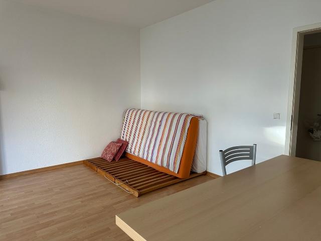 Clean & empty suite in Frankfurt am Main, Frankfurt Amsterdam Apartments for Rent
