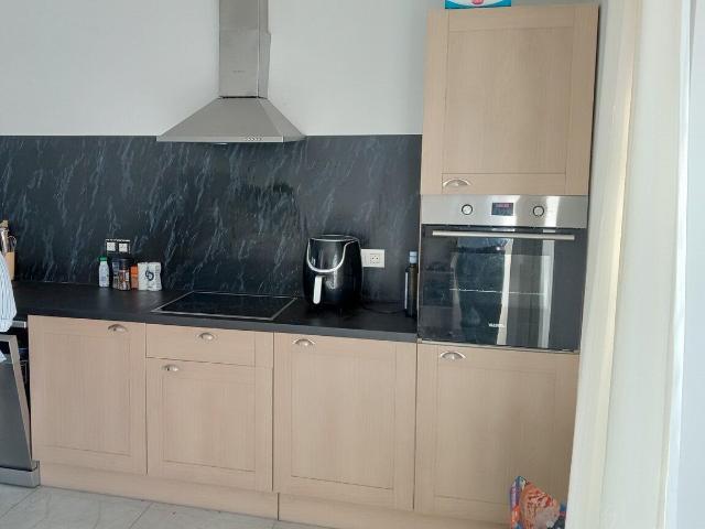 clean, fully furnished bedroom available on the ground floor