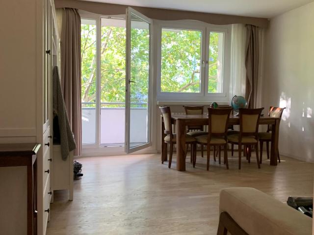 Clean furnished apartment near Kudamm, Berlin Amsterdam Apartments for Rent