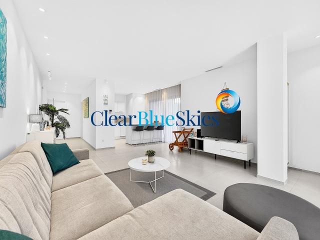 Clear Blue Skies Group se complace en presentar a la venta e. 105m² Cho