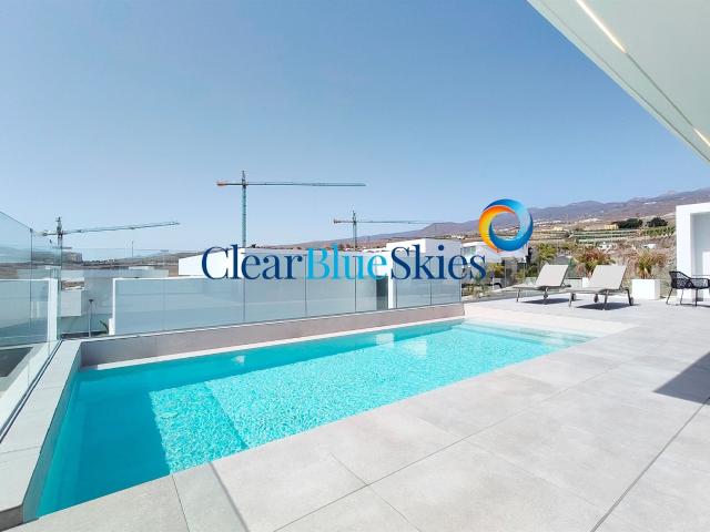 Clear Blue Skies Group Sl se complace en presentar esta mode. 195m² Callao salvaje