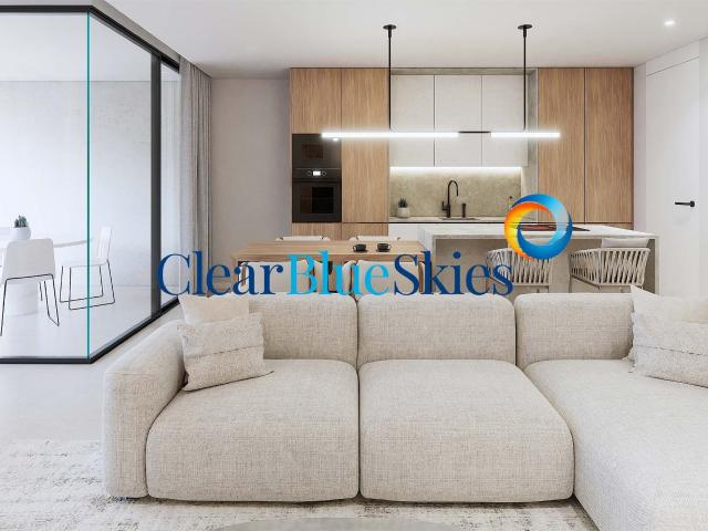Clear Blue Skies se complace en presentar este nuevo desarro. 48m² Los Cristianos