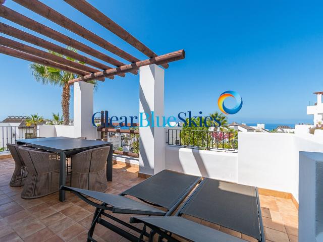 Clear Blue Skies se complace en presentar este apartamento u. 103m² Abama