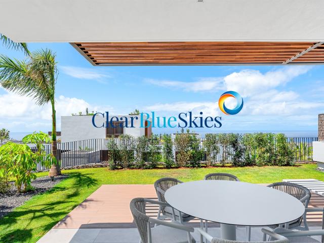 Clear Blue Skies tiene el honor de presentar este lujoso apa. 93m² Abama