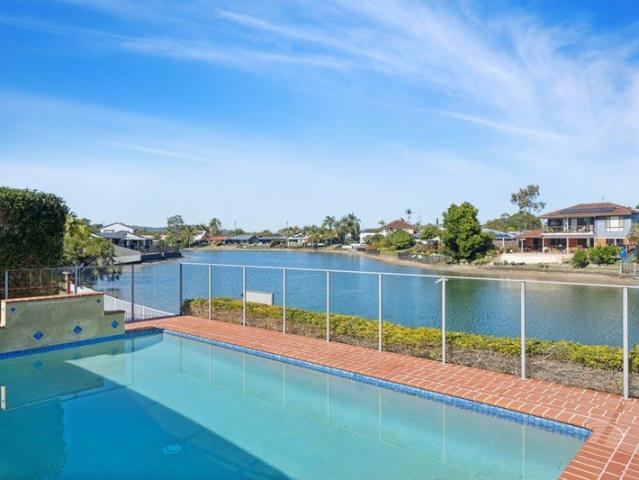 CLEAR INSTRUCTIONS TO SELL | ALL GENUINE OFFERS CONSIDERED